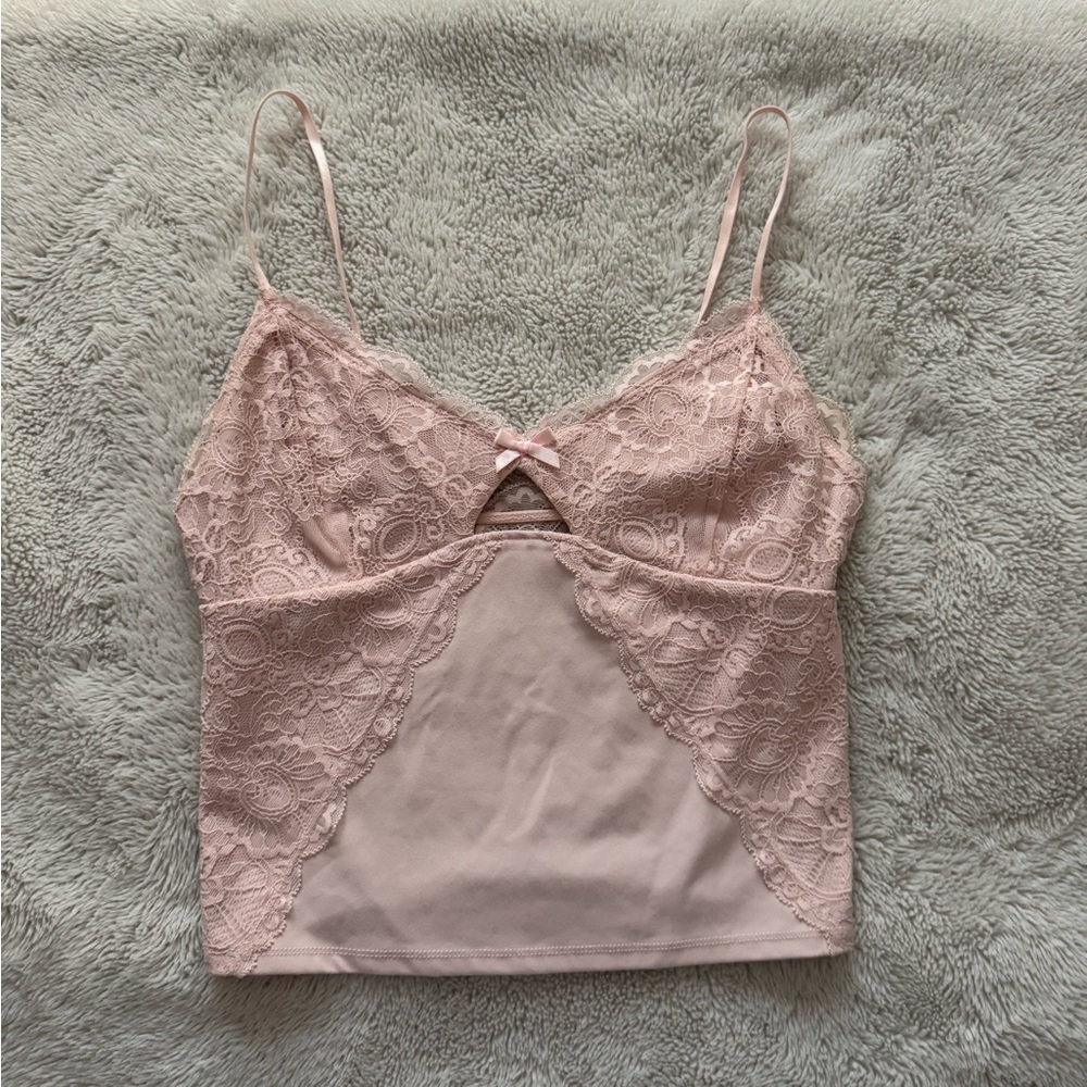 Garage lace tank